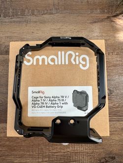 Mint Smallrig Sony a7RV /a7IV /a7sIII/a7RIV/a1 VG-C4EM Grip Rig