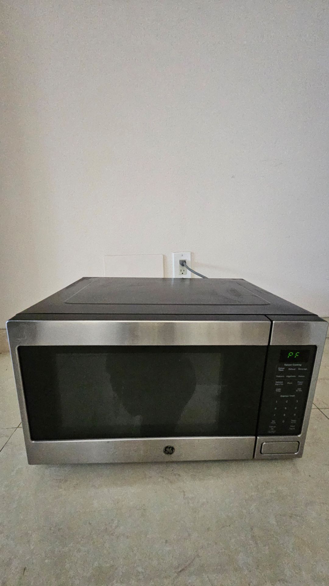 GE Countertop Microwave Oven