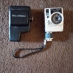 Bell & Howell Dial 35 Film Camera