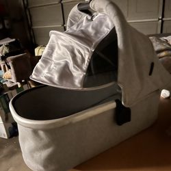 Uppababy Bassinet