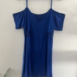 Blue Top (medium)