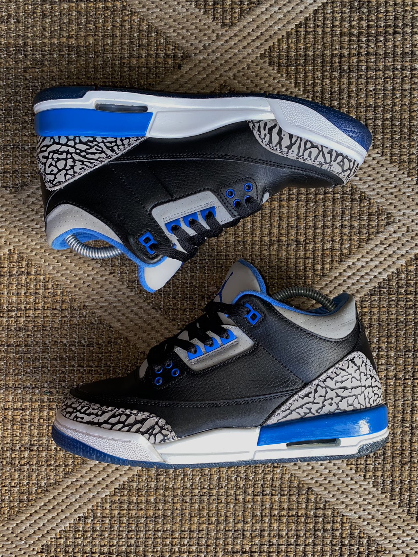 Jordan Blue Sport 3s