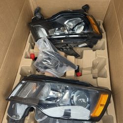 2019 Jeep Grand Cherokee Headlights