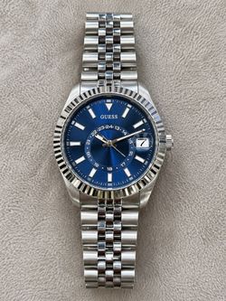Guess Men's Watch Blue Dial Silver Bracelet