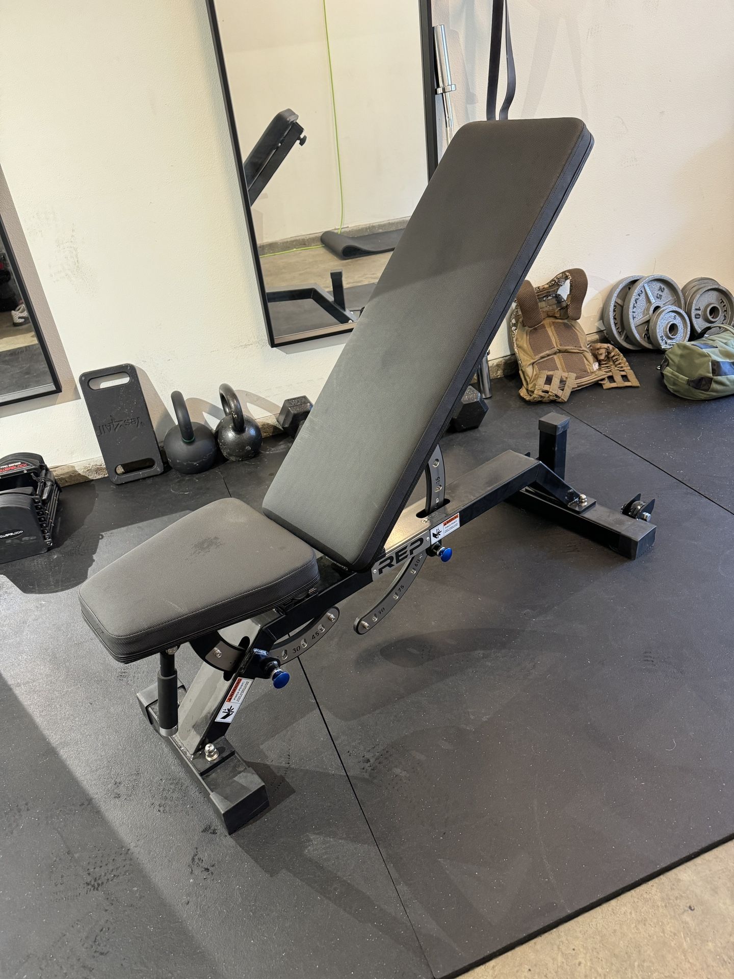 REP Fitness AB-5100 Adjustable Weight Bench