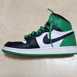Jordan 1 Lucky Greens Size 7 Youth☆☆