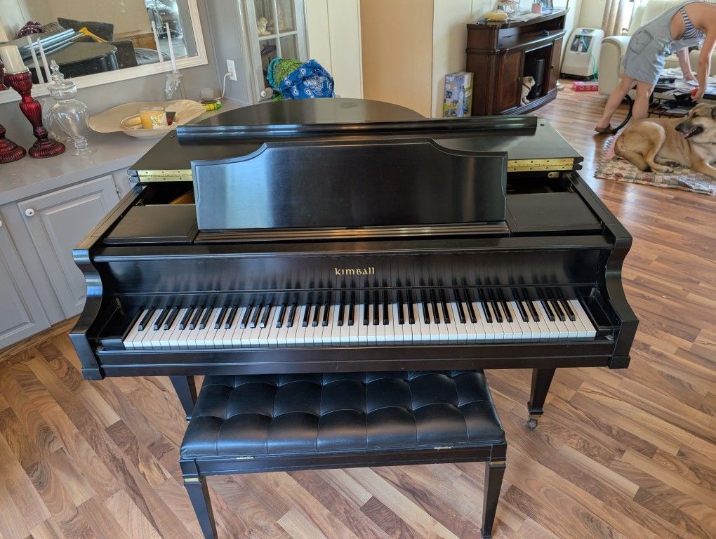 Kimball Concert Baby Grand