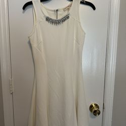 White Fit and Flate Jewel Neck Dress Size Small