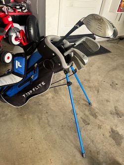 Top Flite Youth Golf Starter Set w/ Stand Bag – $50