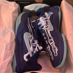 LIKE NEW ZOOM KOBE 5 PROTRO 'X-RAY' 9.5