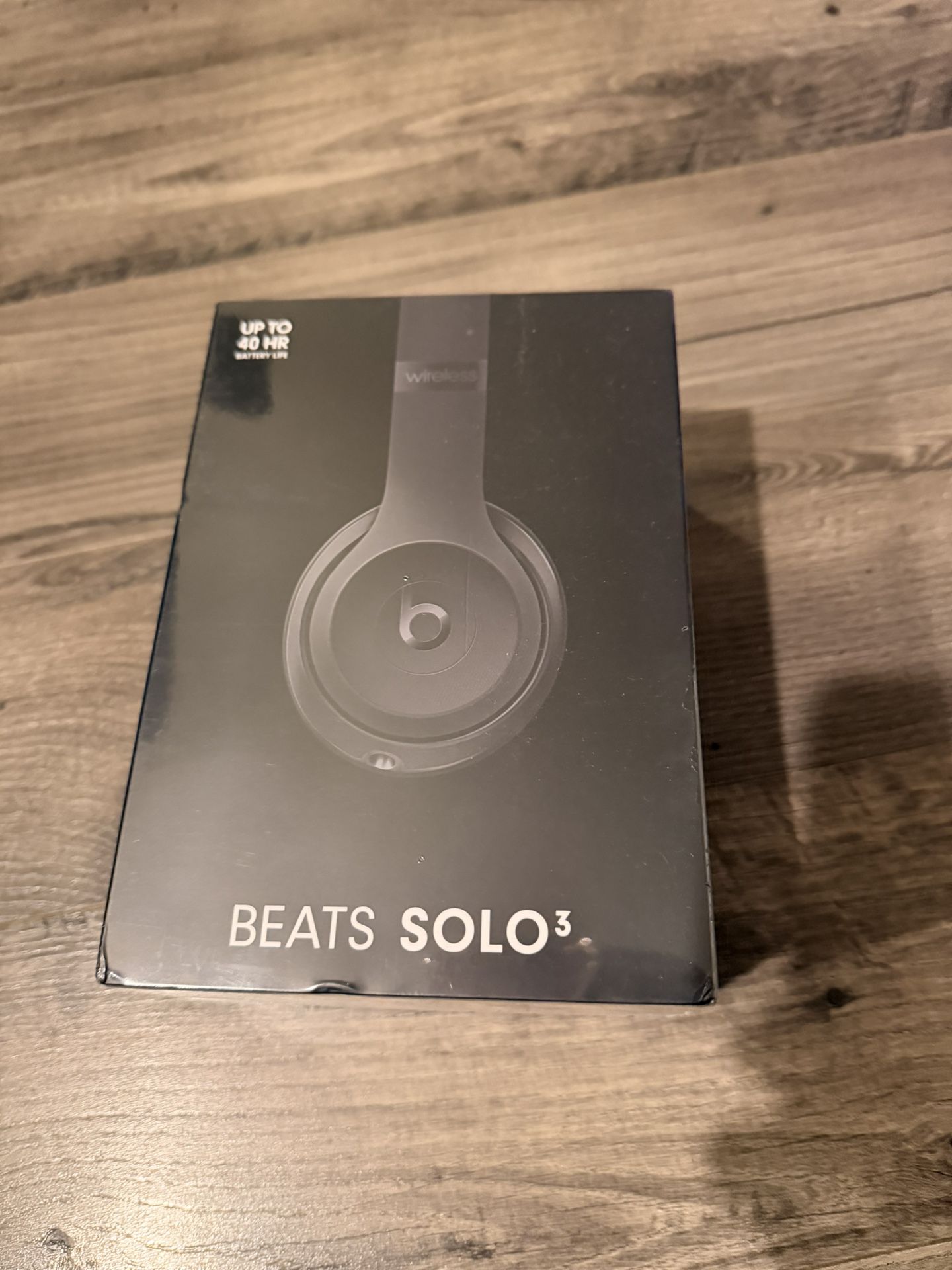 Brand New Sealed Beats Solo 3