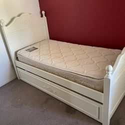 Twin Bed With Trundle 