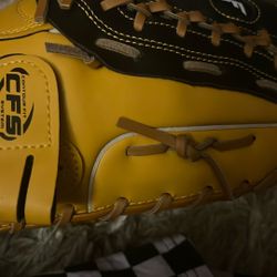 🔥 Brand New CFS Contour Fit Baseball Glove – Premium Leather Dual-Tone (Black/Gold)