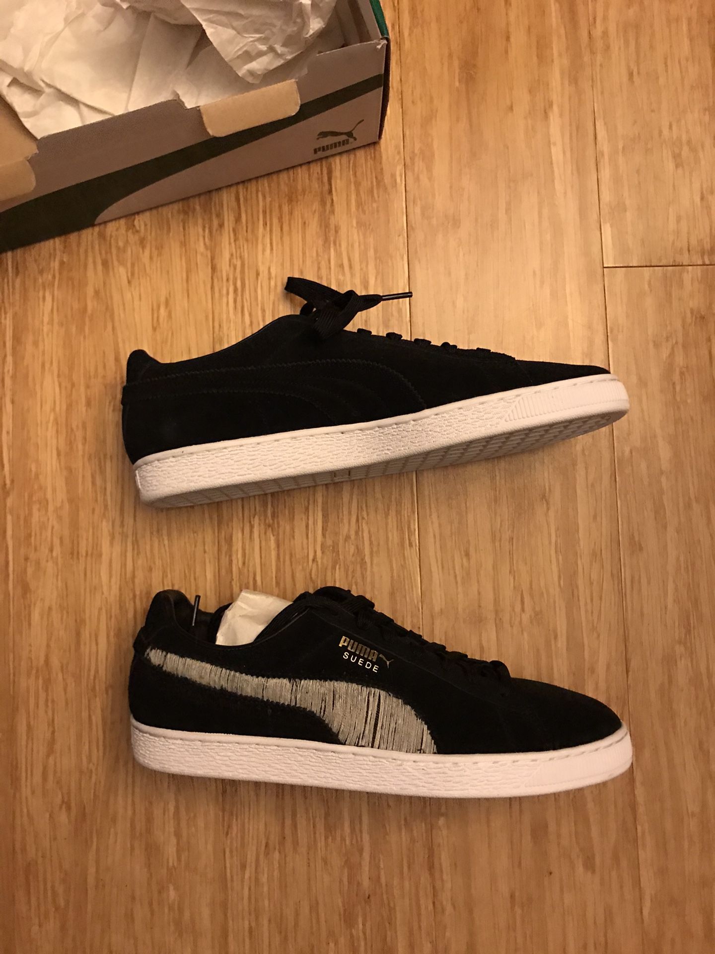 PUMA (NEW) suede classic shoes black