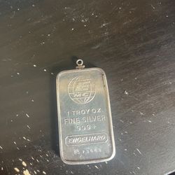 Vintage 1978 1oz Engelhard Pendant (fat E & MC) 