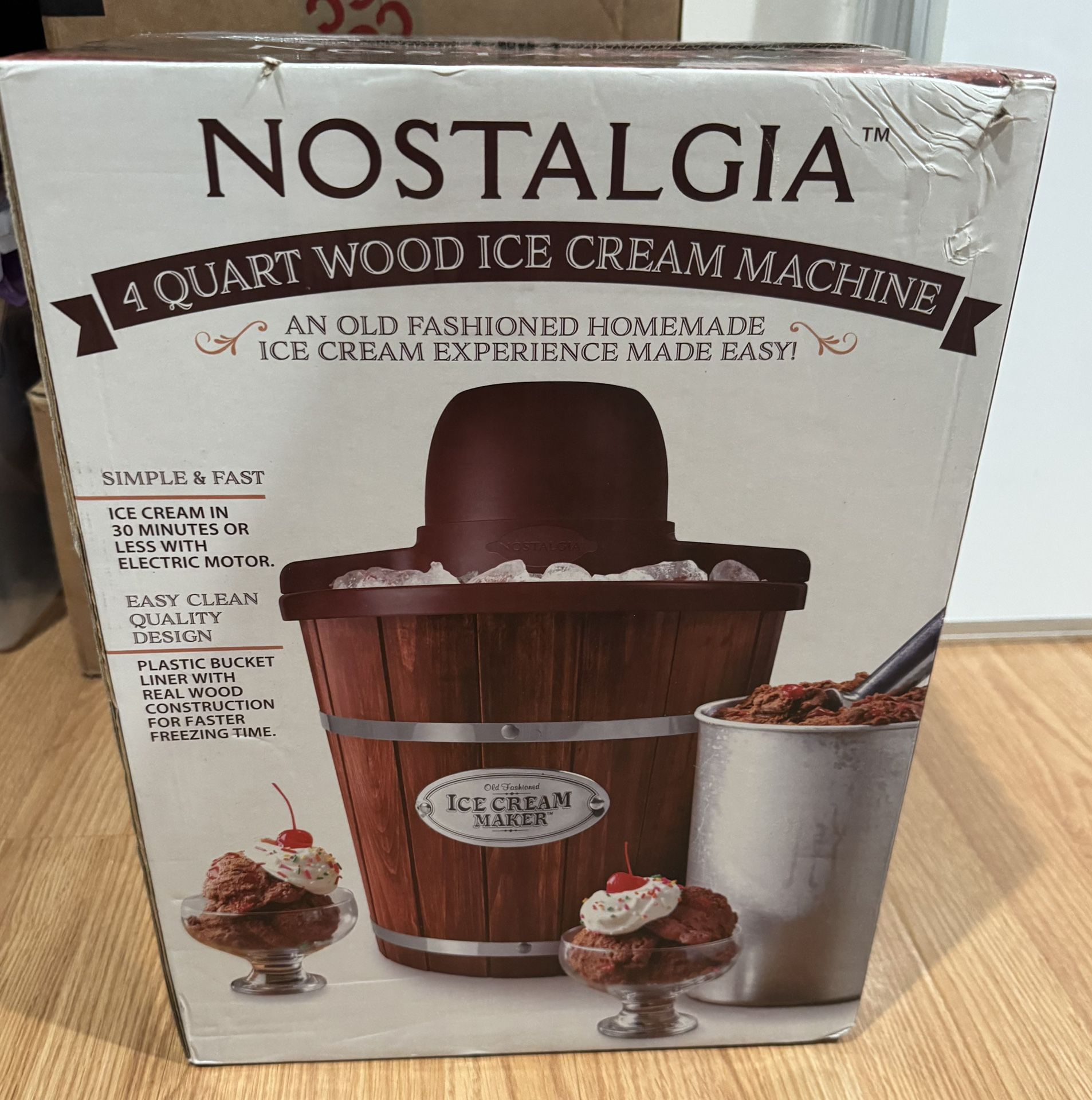 NEW - Nostalgia 4-Quart Wood Bucket Ice Cream Machine