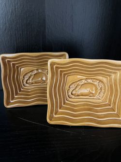 2 Over and Back Pottery decorative ceramic dish with rabbit motif.