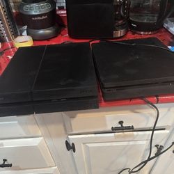 2 Ps4 Consoles