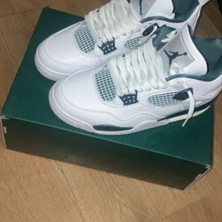 Air Jordan 4  ‘Oxidized Green’ Size 8