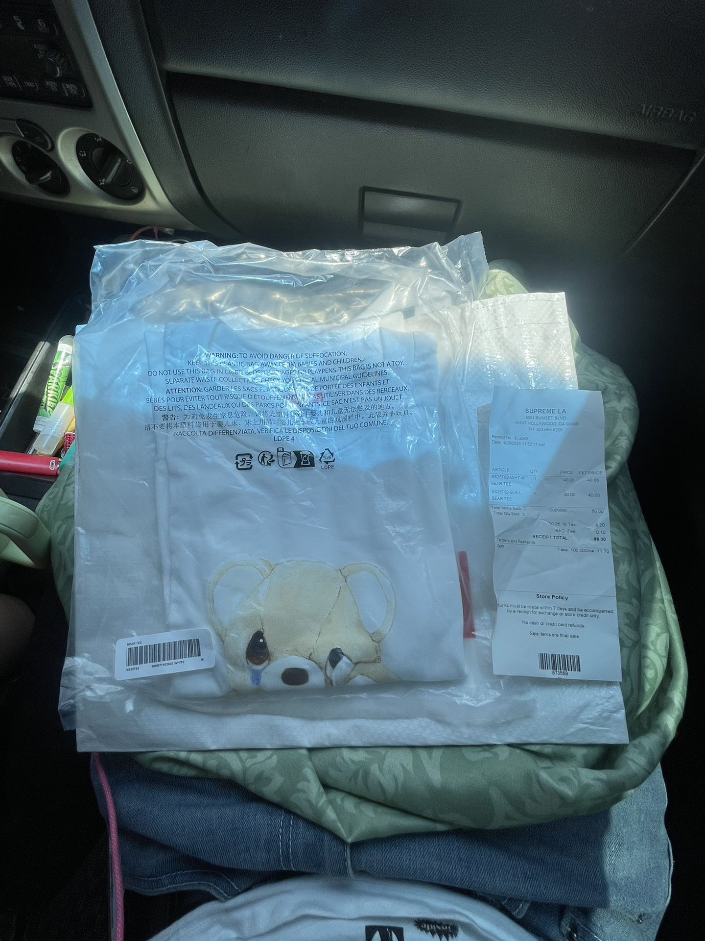 Supreme Bear Tee. SS25 - medium - White. IN HAND