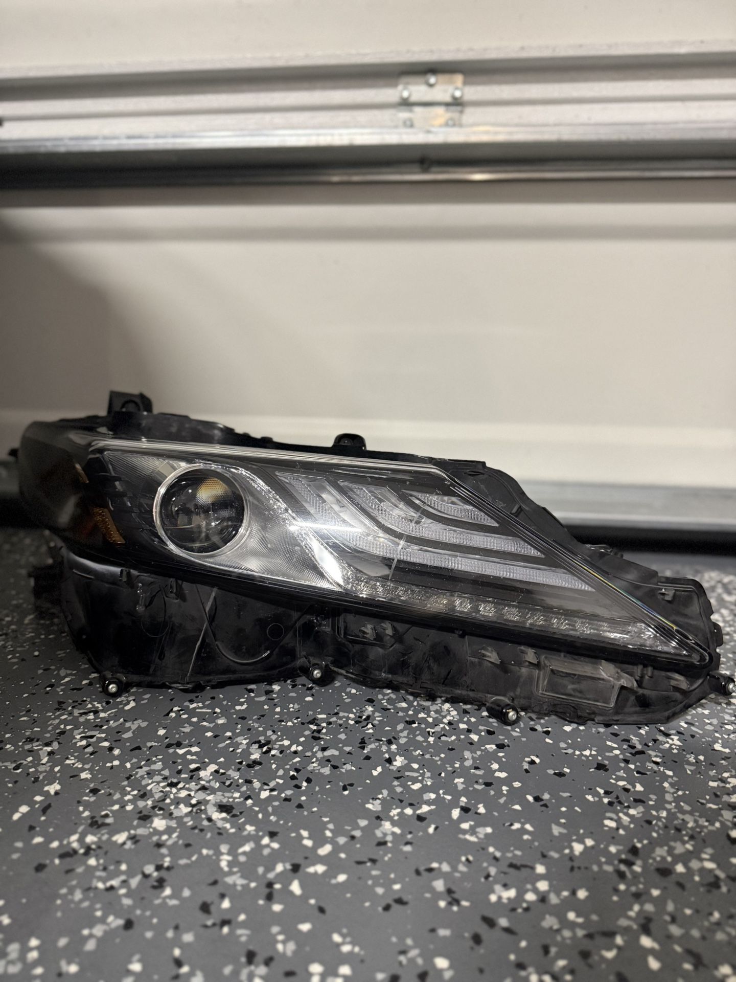 ‘2020 Camry Headlights NEW