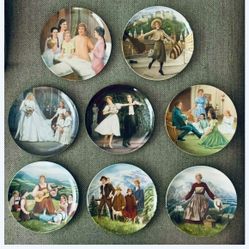 Set of 8 Collector Sound of Music Plates