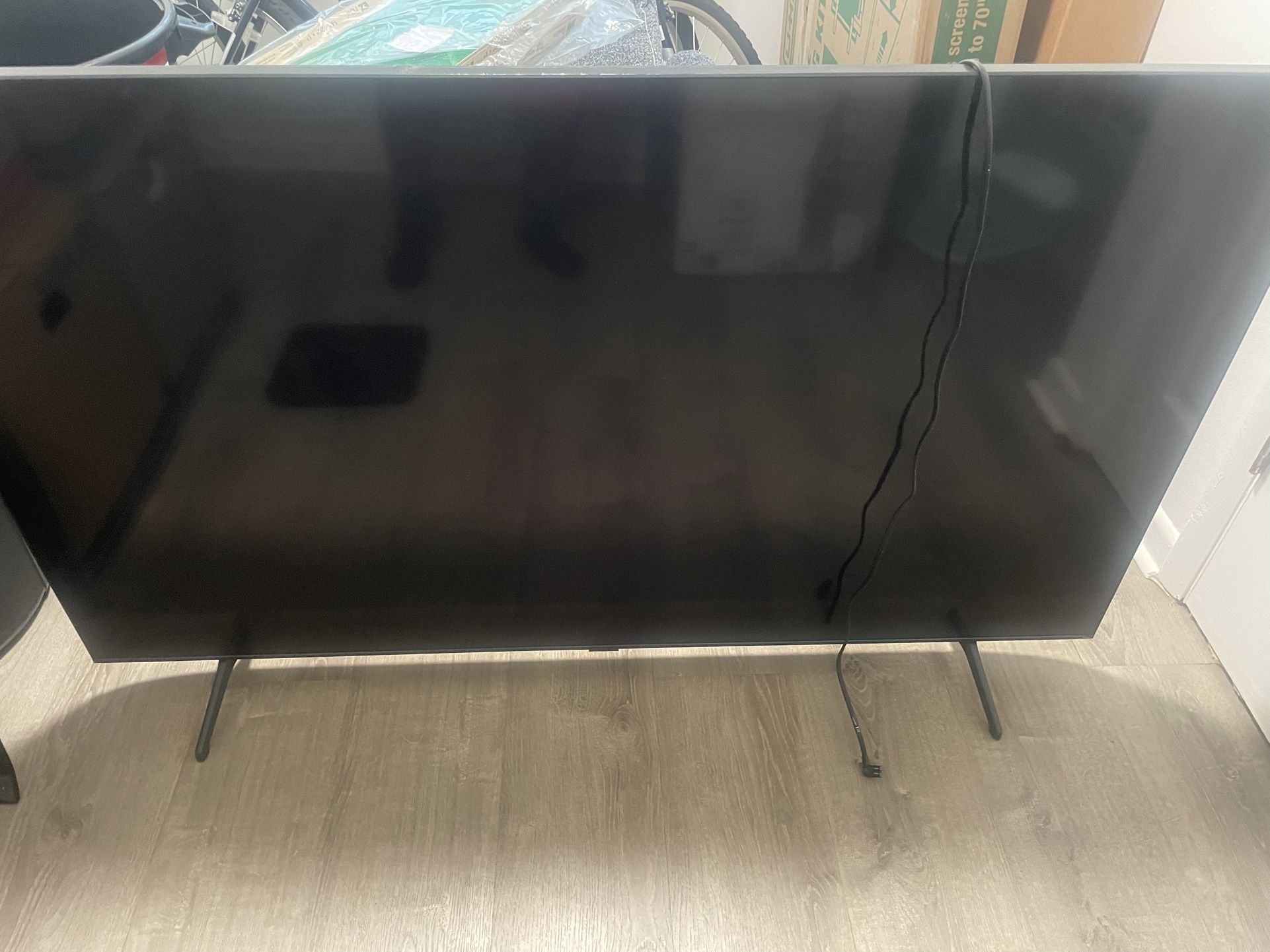 Samsung 65’ TV