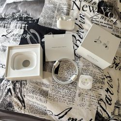 AirPods Pro (1st generation)