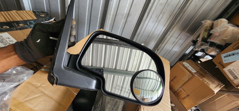 Used Chevy Silverado 2500HD Classic Side Mirrors