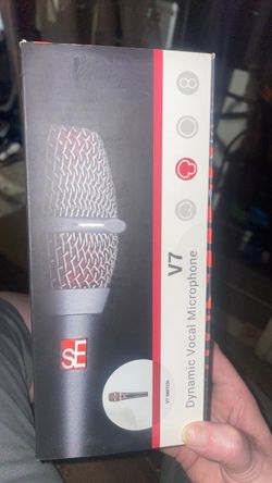 Dynamic Vocal Microphone