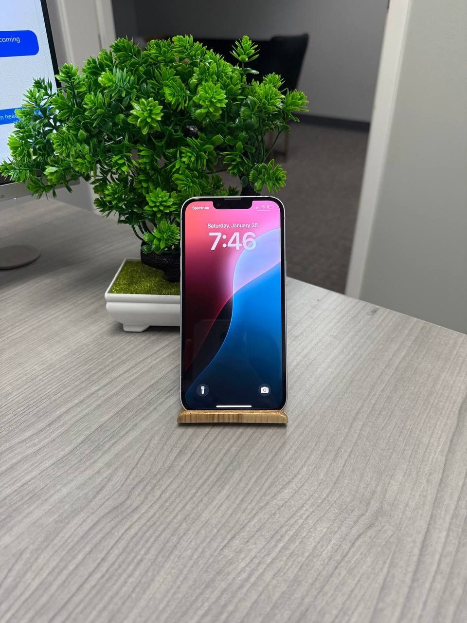 Purple Apple iPhone 128GB Spectrum