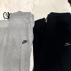 2x Nike Tech Fleece