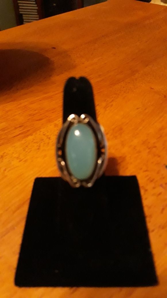 Beautiful Large Moonstone silver ring