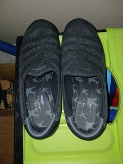 Skechers