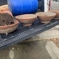 Clay Pots  Big Size.  $12 Each Or $40 X 4 Pcs.