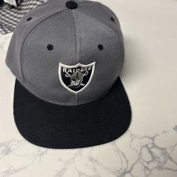 Raiders hat