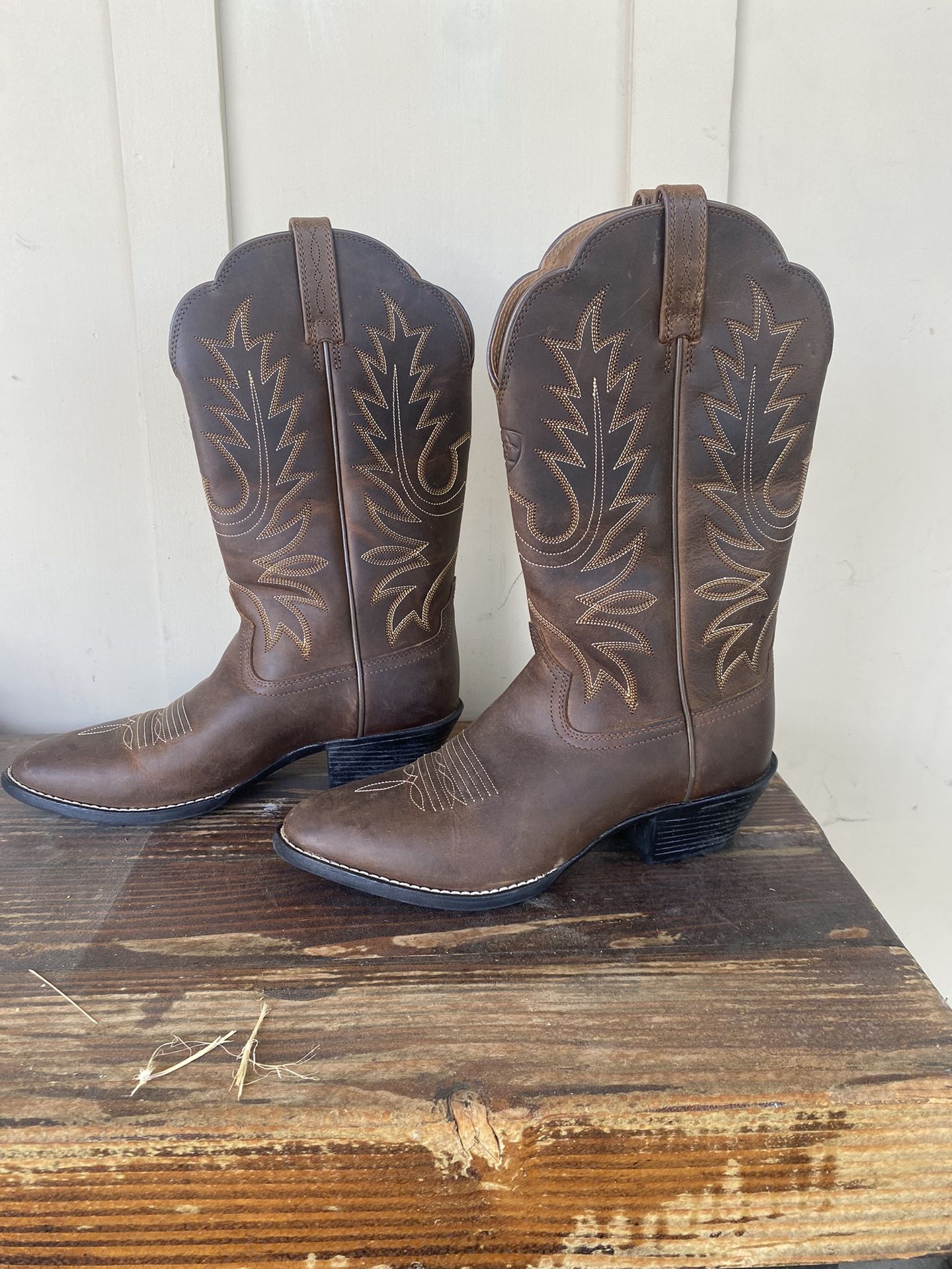 Women Ariat Boots