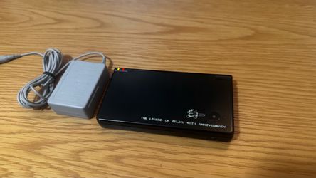 Custom Black Zelda 40th DSI