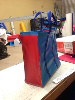 Heavy duty grocery bags