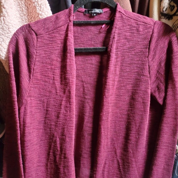 Cute Burgundy Cardigan Size M