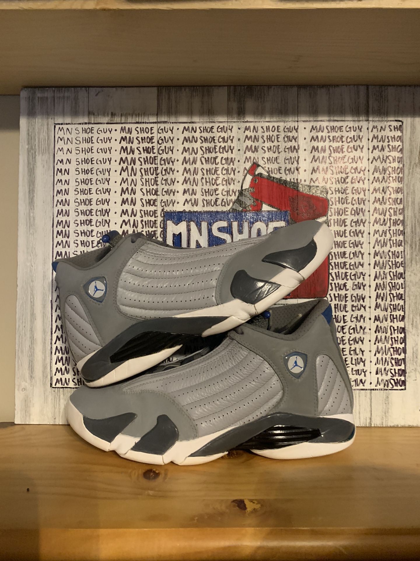 Air jordan 14 deals retro wolf grey