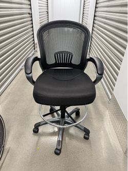Ergonomic Adjustable Chair