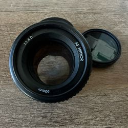  Nikon AF Nikkor 50mm F1.4 D Lens