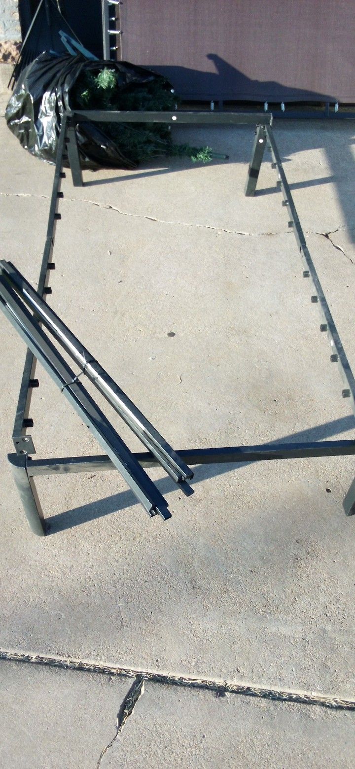 Twin Platform Bed Frame