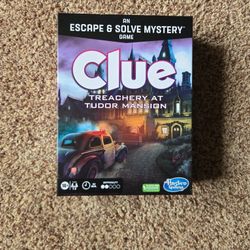 Clue Escape: Treachery at Tudor Mansion 