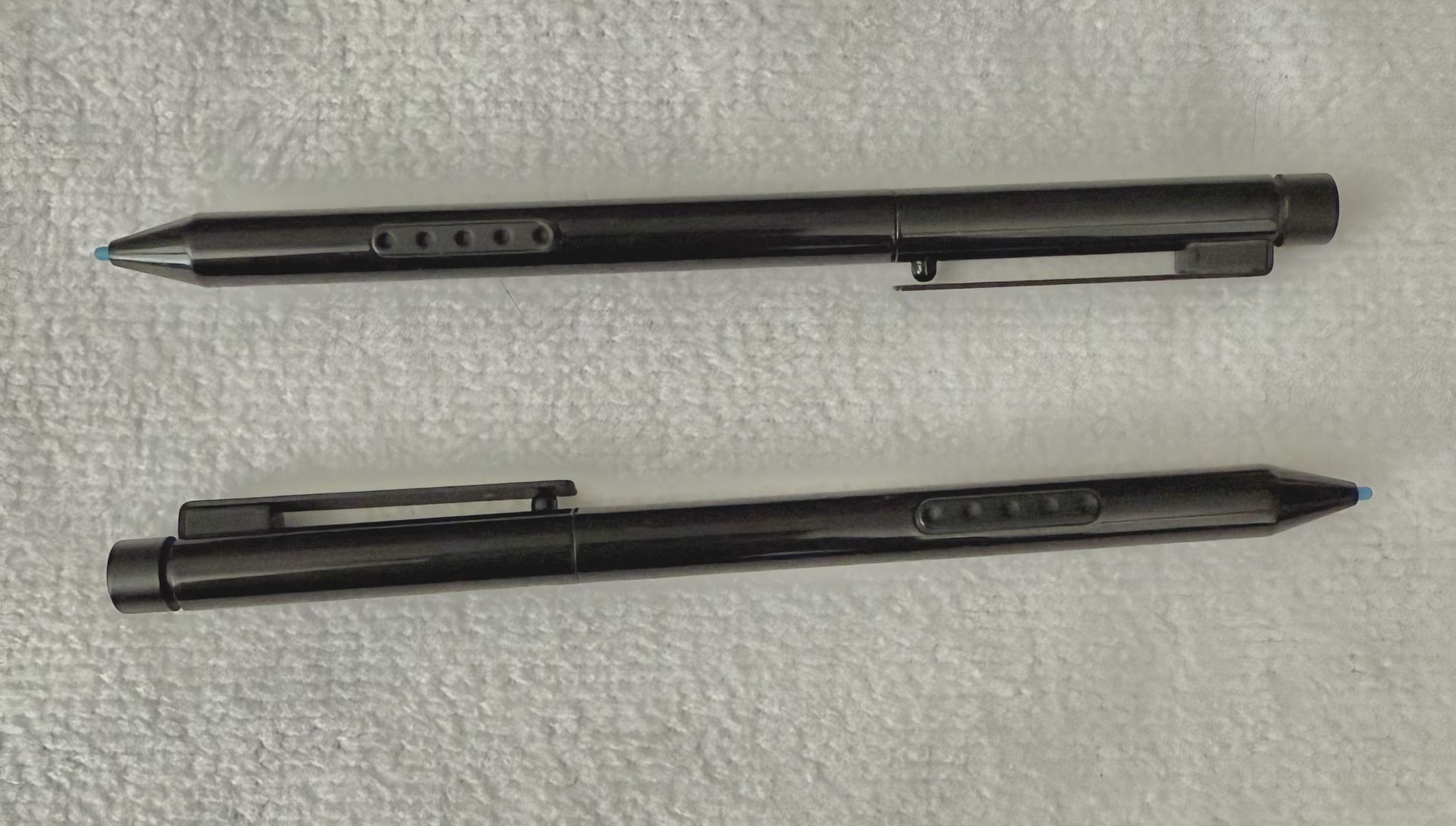 Microsoft Surface pens - 2 Each