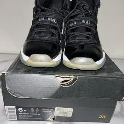 Jordan 11 size 6y
