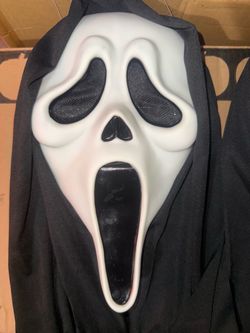 Ghostface mask
