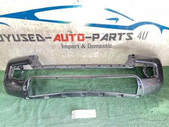 2016 - 2017 - 2018 - 2019 - 2020 - 2021 TOYOTA TACOMA FRONT BUMPER COVER OEM AY67117