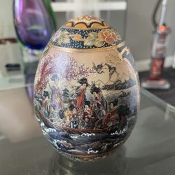 Hand painted Vintage Porcelain Egg